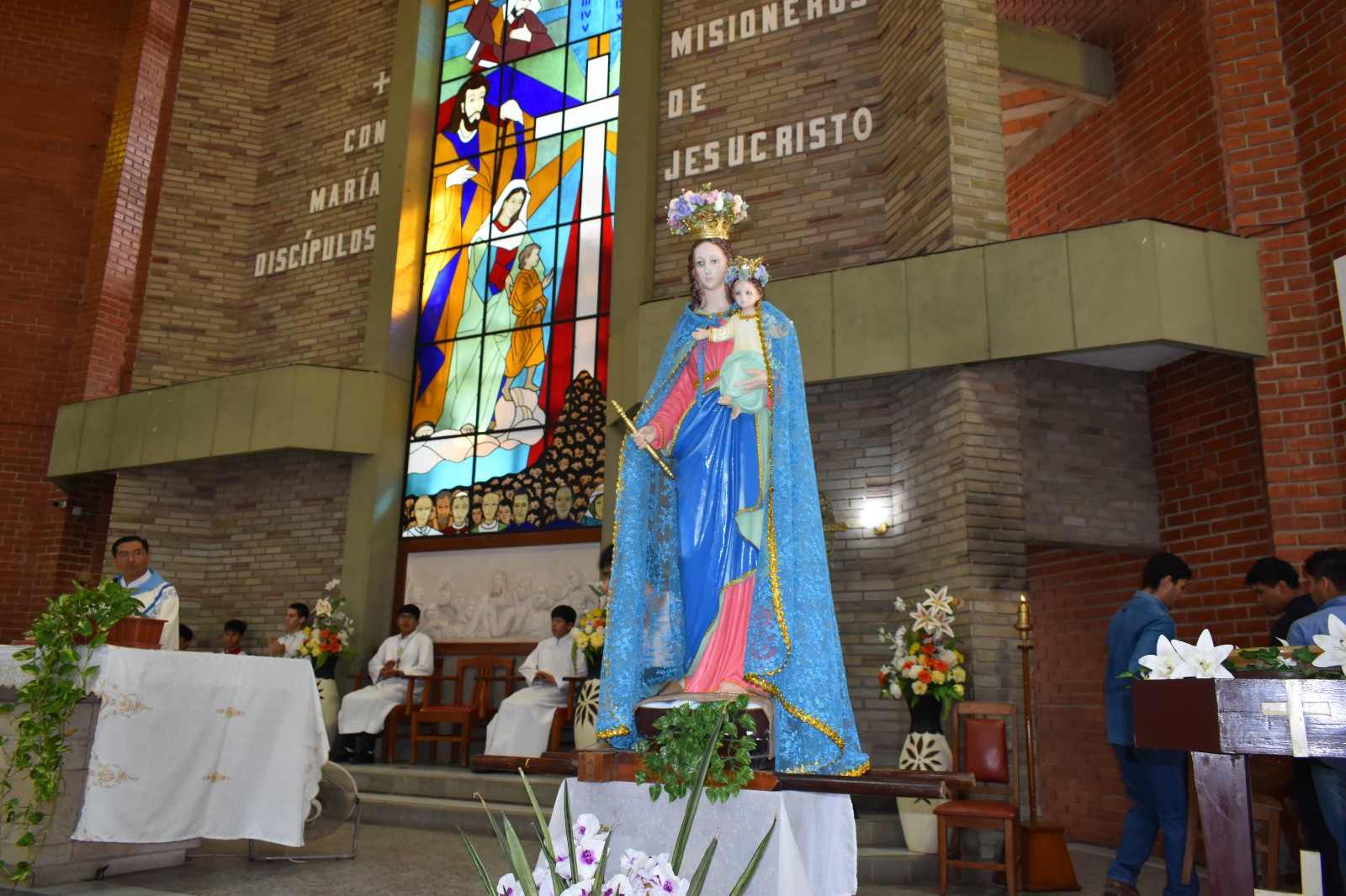 FESTIVIDAD DE MARIA AUXILIADORA